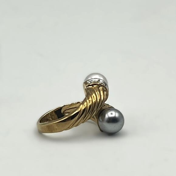 18kt GF Size 5.5 Ring Faux Pearl Wrap Around Signed JA Gold Filled Jewelry - Picture 2 of 5